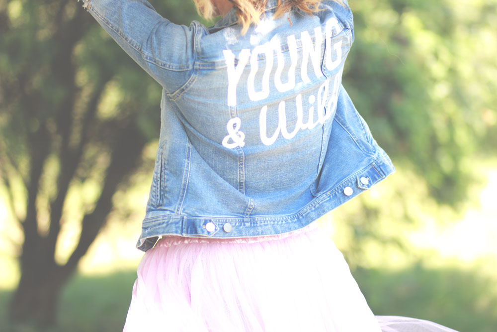 YOUNG & WILD